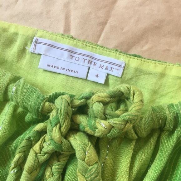 Lime green cami top unique - Picture 3 of 5